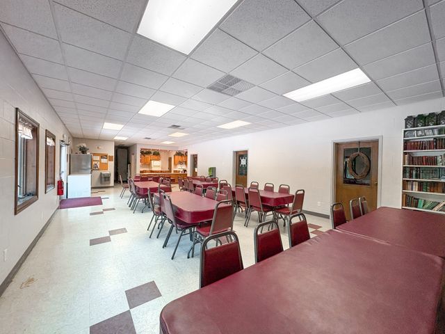 110 Hankins Rd, Hohenwald, TN 38462
