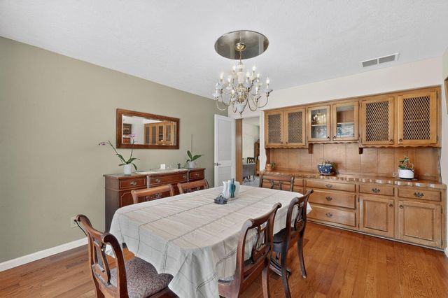 4600 Sunset Canyon Place NE, Albuquerque, NM 87111