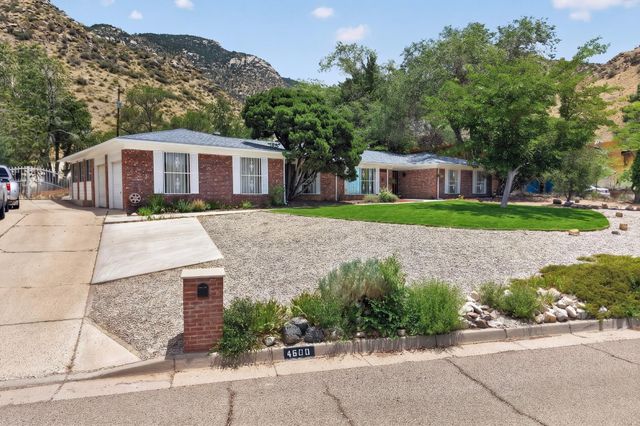 4600 Sunset Canyon Place NE, Albuquerque, NM 87111