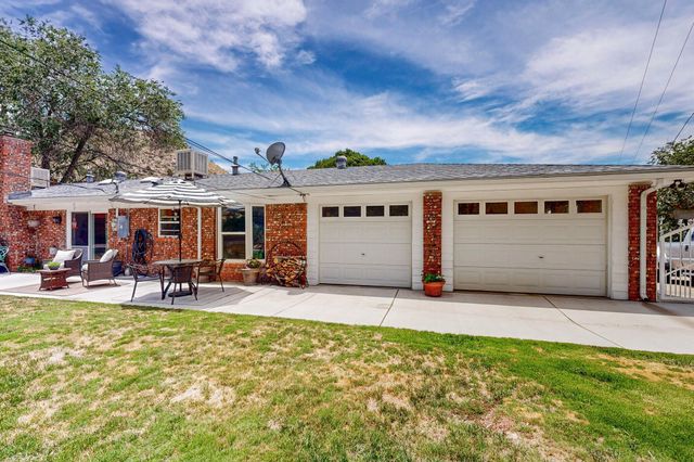4600 Sunset Canyon Place NE, Albuquerque, NM 87111