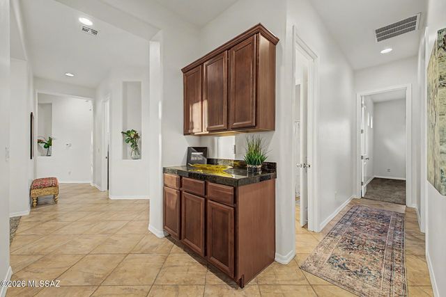 11937 N Prospect Point Place, Oro Valley, AZ 85737