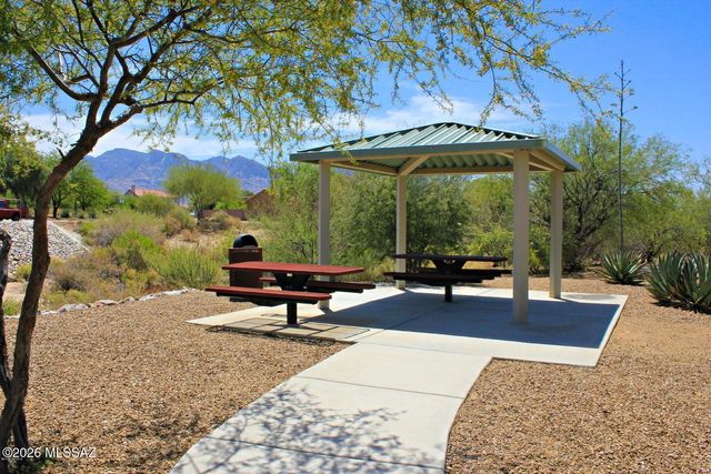 11937 N Prospect Point Place, Oro Valley, AZ 85737