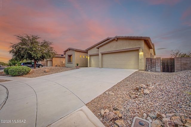11937 N Prospect Point Place, Oro Valley, AZ 85737