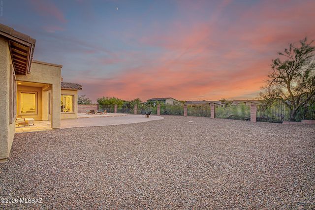 11937 N Prospect Point Place, Oro Valley, AZ 85737