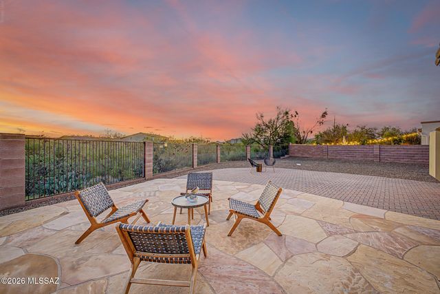 11937 N Prospect Point Place, Oro Valley, AZ 85737