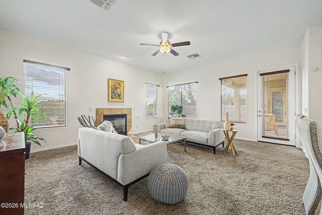 11937 N Prospect Point Place, Oro Valley, AZ 85737