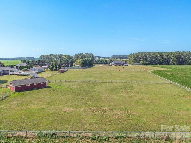 809 New Sterling Road, Stony Point, NC 28678