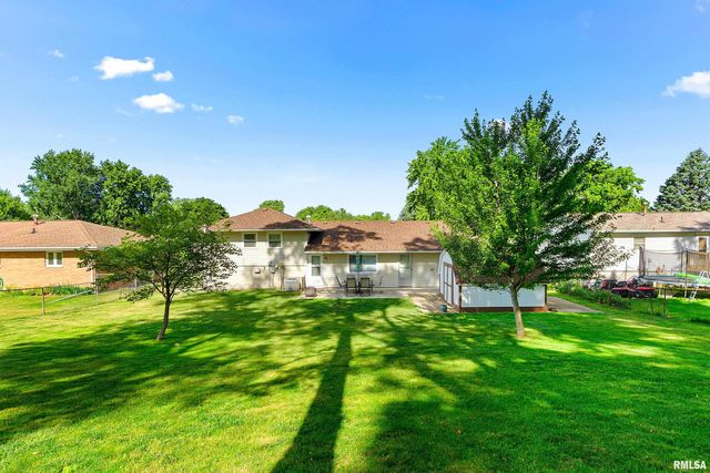 1320 VEERMAN Street, Pekin, IL 61554