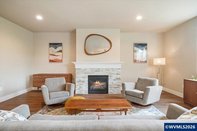 5304 NW Stardown Dr, Corvallis, OR 97330