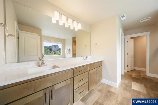 5304 NW Stardown Dr, Corvallis, OR 97330