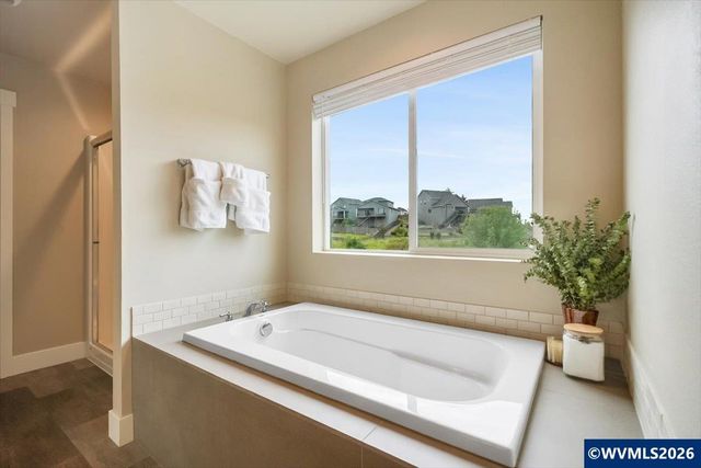 5304 NW Stardown Dr, Corvallis, OR 97330