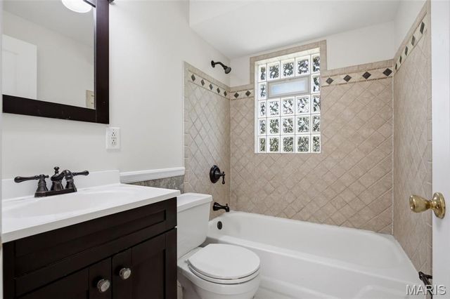 1027 Ferndale Avenue, Crestwood, MO 63126
