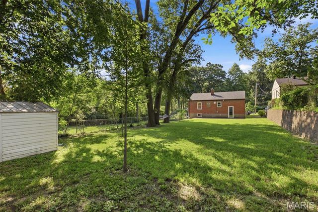 1027 Ferndale Avenue, Crestwood, MO 63126
