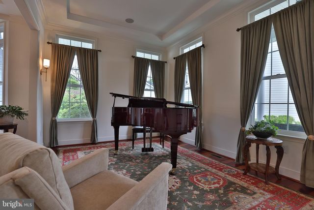 1114 WASHINGTONVILLE DR, Baltimore, MD 21210