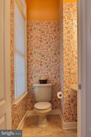 1114 WASHINGTONVILLE DR, Baltimore, MD 21210
