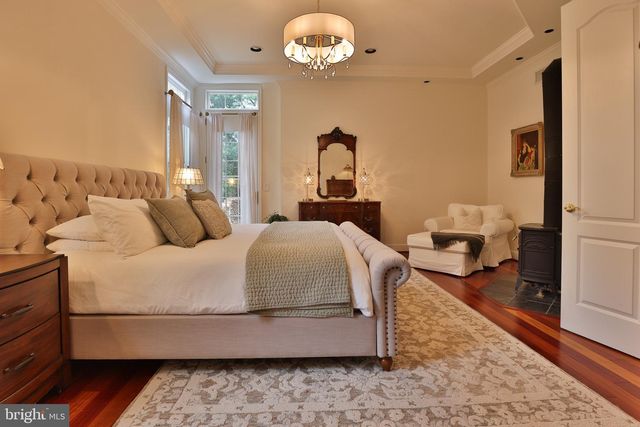 1114 WASHINGTONVILLE DR, Baltimore, MD 21210