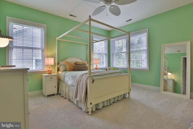 1114 WASHINGTONVILLE DR, Baltimore, MD 21210