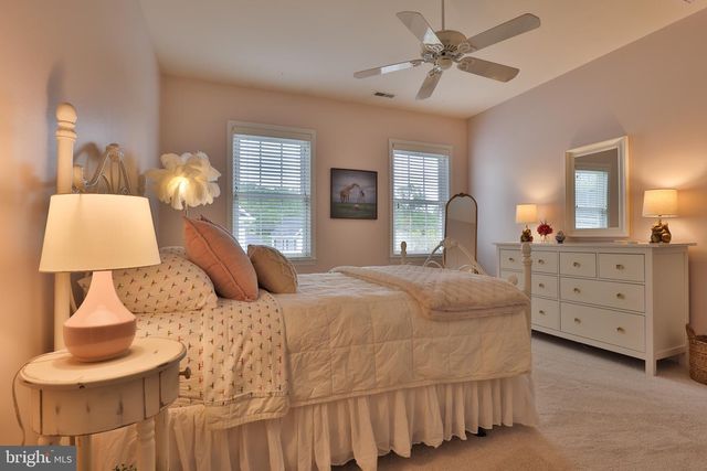 1114 WASHINGTONVILLE DR, Baltimore, MD 21210