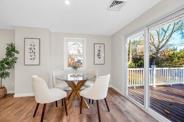 4 Melody Ln, Pelham, NH 03076