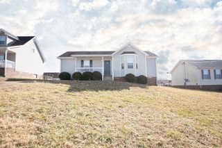 305 Congressman Drive, Clarksville, TN 37042