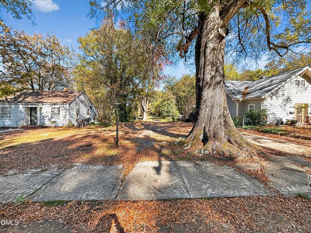2711-A Ashe Street, Durham, NC 27703
