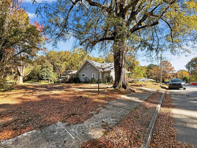 2711-A Ashe Street, Durham, NC 27703