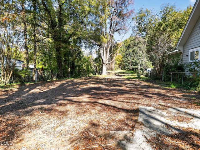 2711-A Ashe Street, Durham, NC 27703