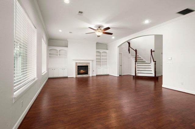 107 Island Blvd, Missouri City, TX 77459