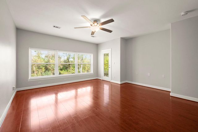 107 Island Blvd, Missouri City, TX 77459