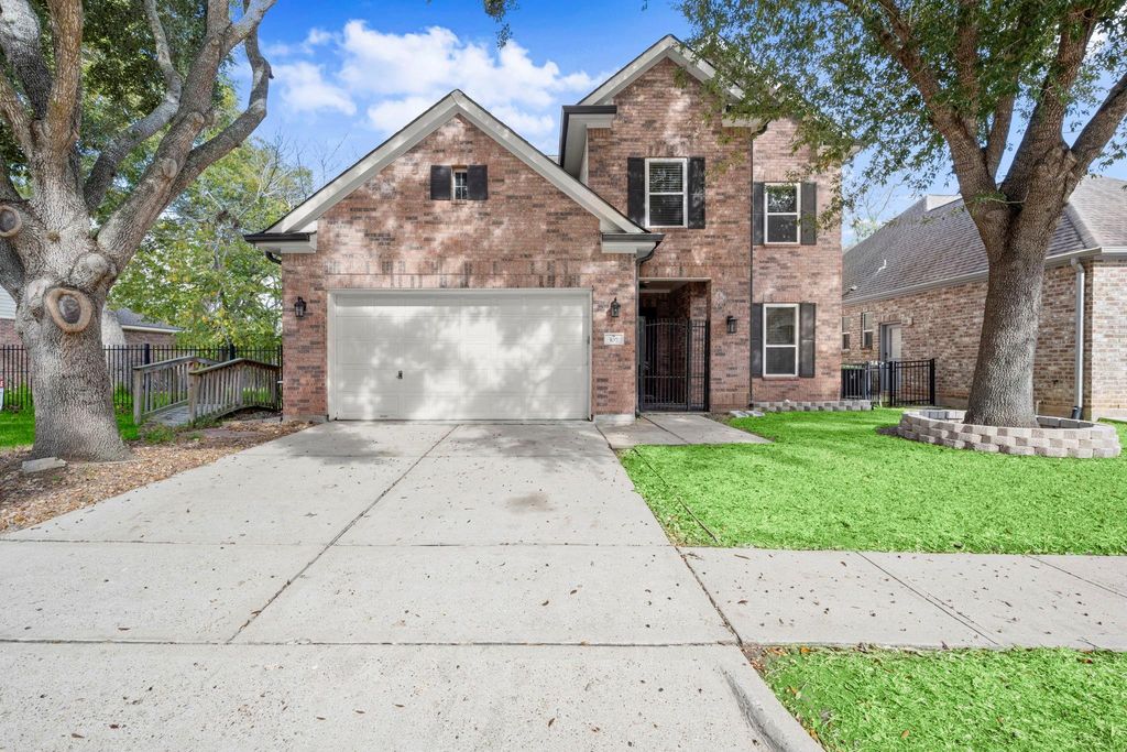 107 Island Blvd, Missouri City, TX 77459