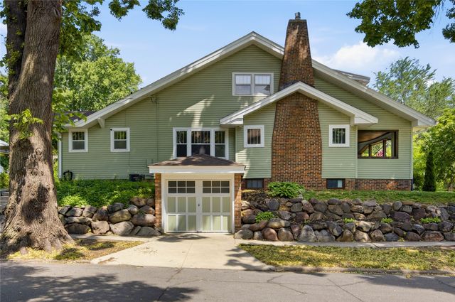 3729 Kingman Boulevard, Des Moines, IA 50311