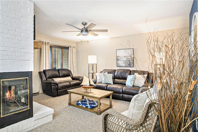 5070 Sandy Beach Drive C, Crown Point, IN 46307