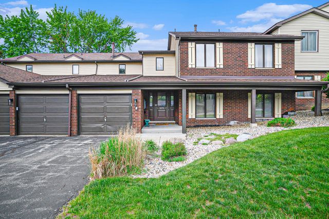 5070 Sandy Beach Drive C, Crown Point, IN 46307