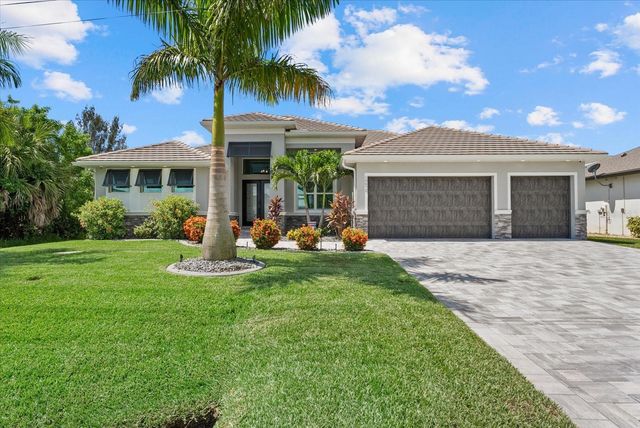 15672 LAKELAND CIRCLE, Port Charlotte, FL 33981