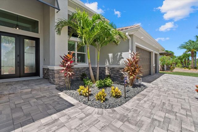 15672 LAKELAND CIRCLE, Port Charlotte, FL 33981