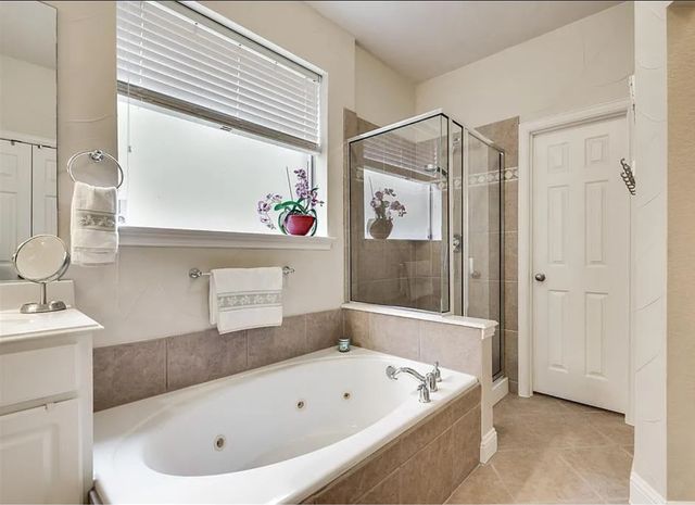 7043 Orion Drive, Grand Prairie, TX 75054