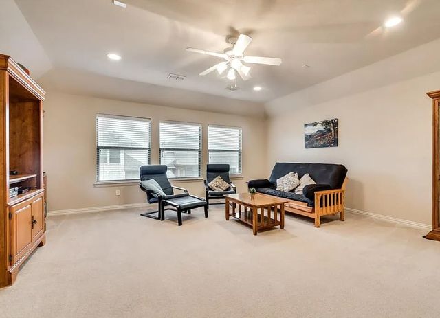 7043 Orion Drive, Grand Prairie, TX 75054