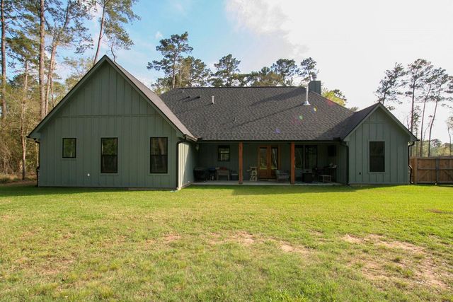 455 E Walton Road, Lumberton, TX 77657