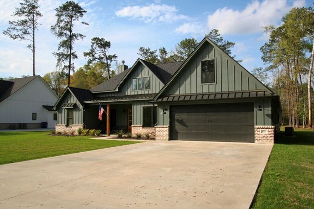 455 E Walton Road, Lumberton, TX 77657