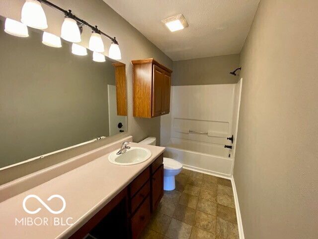 16736 Aulton Drive, Noblesville, IN 46060
