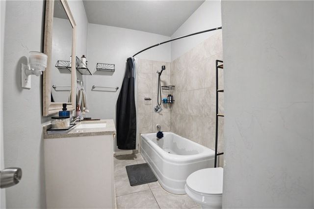 505 E Mayberry Avenue, Hemet, CA 92543