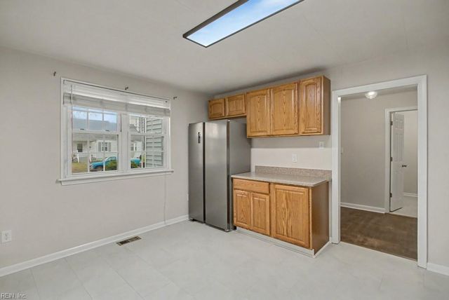 800 Brightley RD, Norfolk, VA 23509