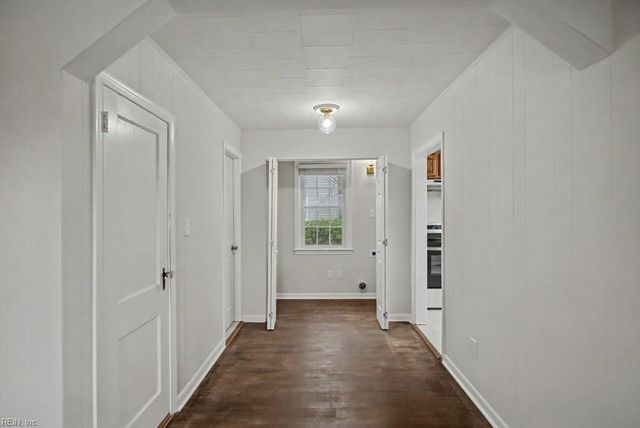 800 Brightley RD, Norfolk, VA 23509