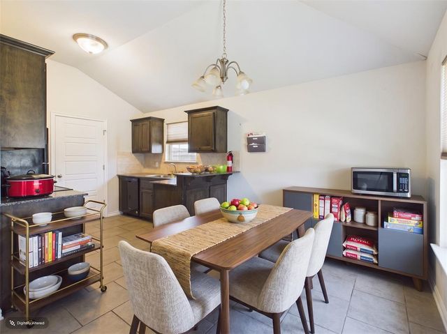 12500 Heritage Oaks Drive, Oklahoma City, OK 73120