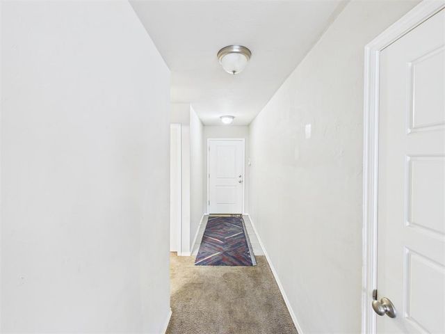 12500 Heritage Oaks Drive, Oklahoma City, OK 73120