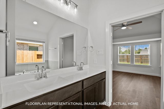 8123 Kay Harbor Drive, Cypress, TX 77433