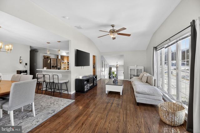 119 LINDA AVE, Delran, NJ 08075