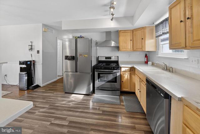 119 LINDA AVE, Delran, NJ 08075