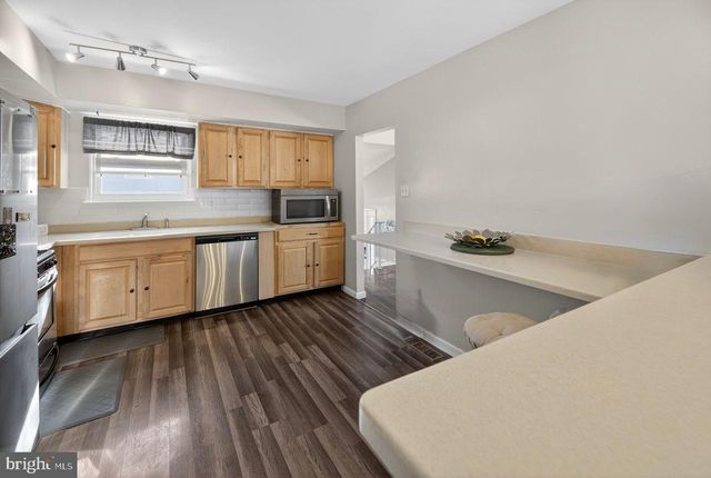 119 LINDA AVE, Delran, NJ 08075