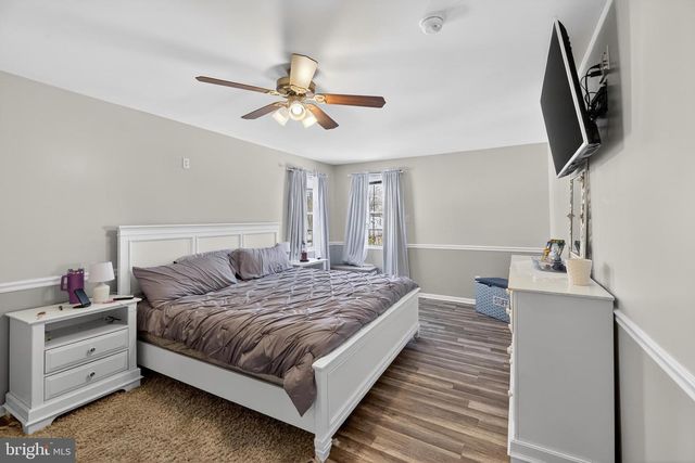 119 LINDA AVE, Delran, NJ 08075